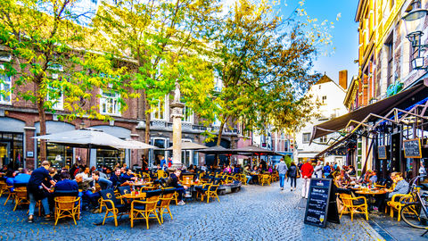 Stedentrip Maastricht | Hotel naar keuze + rondleiding Grotten Noord