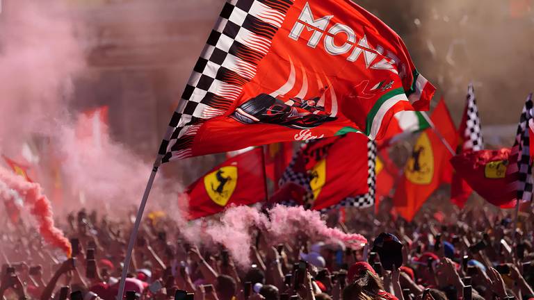HR_Monza_fans.jpg