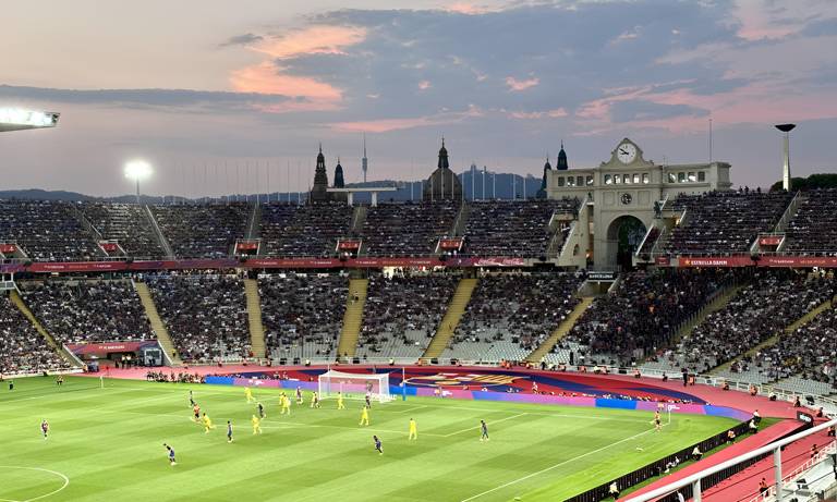 fc-barcelona-in-the-olympic-stadium-1000x600.jpg