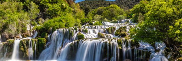 Het mooiste van Kroatië met bezoek aan Krka watervallen, Plitvicemeren, stadswandeling door Zadar en wijnproeverij!