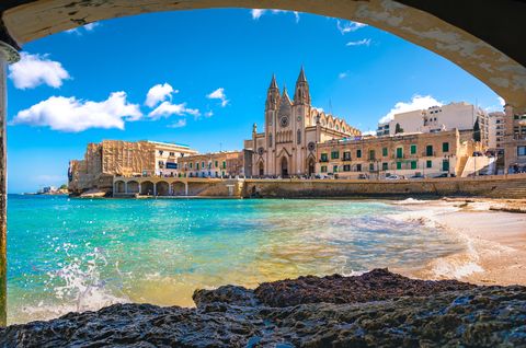 Zonvakantie Malta in het prachtige Saint Julian met verblijf in stijlvol 4* Cavalieri Art Hotel o.b.v. halfpension