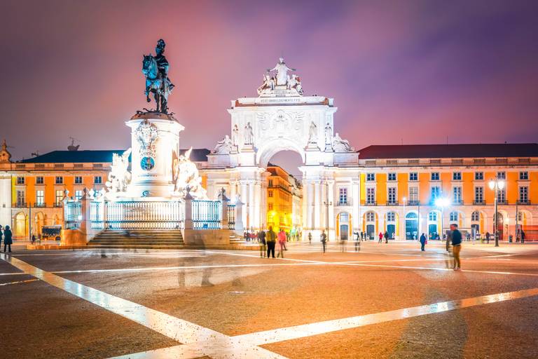 Lissabon_PracadoComercio_paleistuin.jpg