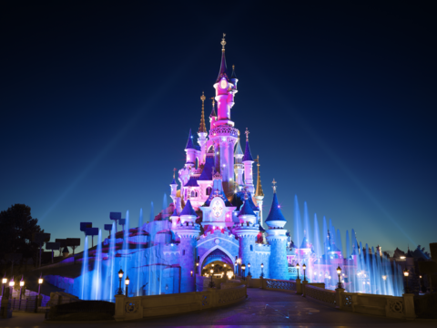 Disneyland® Paris nieuwjaarsdeal - 200 vouchers beschikbaar | Één dag toegang tot Disneyland® Park + hotel in de buurt naar keuze