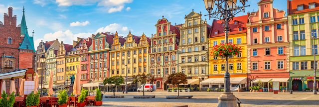 Verrassend divers Wroclaw in Polen, de stad met de honderd bruggen