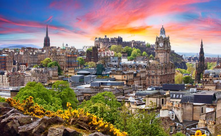 Edinburgh_skyline.jpg