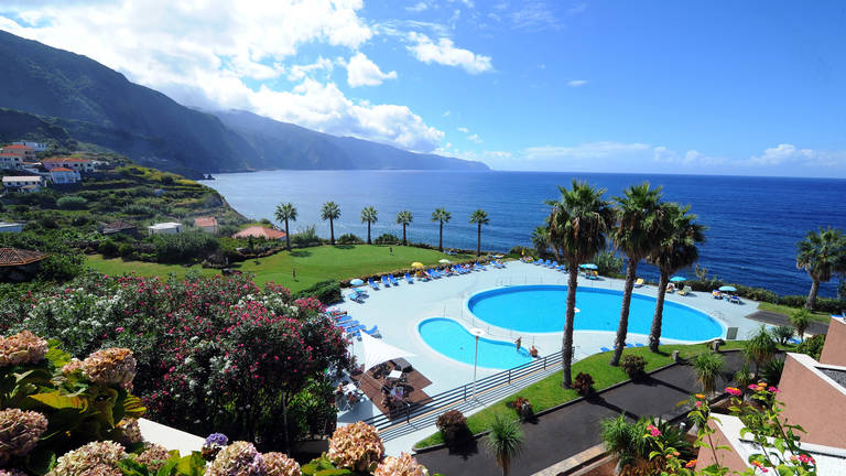 monte-mar-palace-hotel-luxe-4-sterren-hotel-op-madeira-met-uitzicht-oceaan.jpg