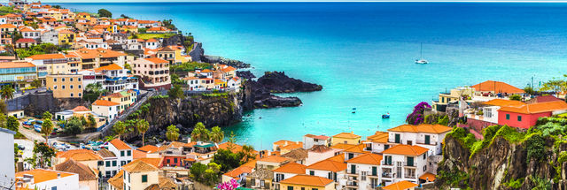 Ontspan op zonnig Madeira met 4*-hotel direct aan de Oceaan o.b.v. halfpension