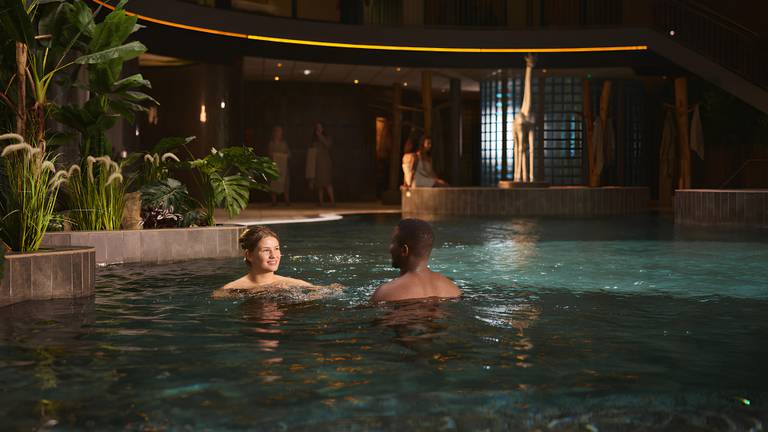 20240618-IWR-Thermen-Holiday-0567__FocusFillWzE5MjAsMTA4MCwieSIsMTAwXQ.jpg