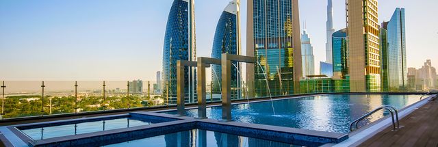 Geniet van recordbrekende hoogten met uitzicht over Dubai in het Gevora Hotel!