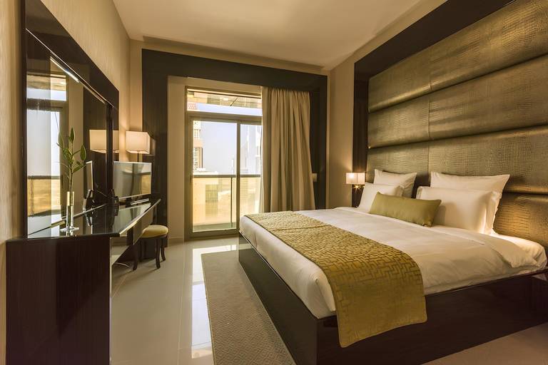 Dubai-kamer1678455_58e535c4_z.jpg