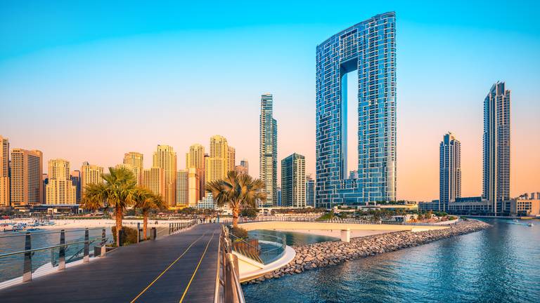 Dubai_2334074063.jpg