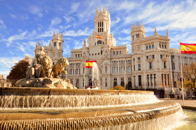 Madrid_Cibeles-fountain_786312625.jpg