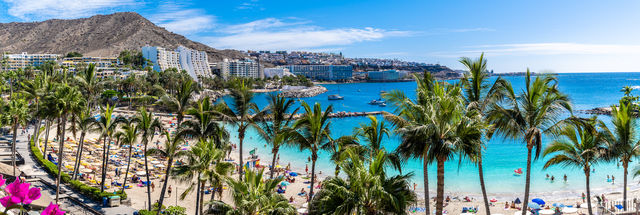 Vier de zomervakantie op zonovergoten Gran Canaria in Las Palmas met verblijf aan het strand