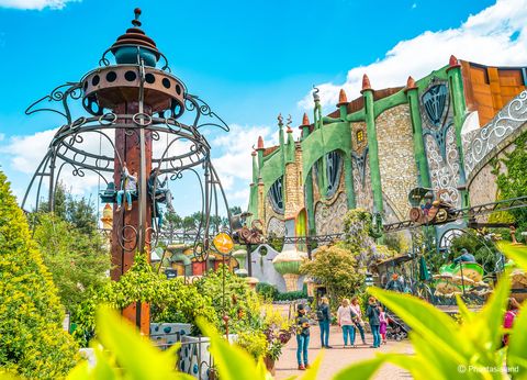 Phantasialand voucher deal | Één dag toegang tot het park + hotel in de buurt naar keuze