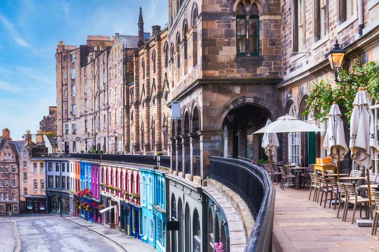 Edinburgh_Victoriastreet.jpg