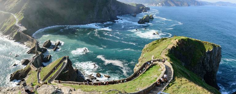 Bilbao_San_Juan_de_Gaztelugatxe.jpg