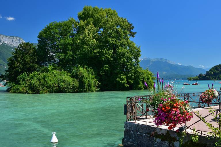 Chambery-Shutterstock1.jpeg