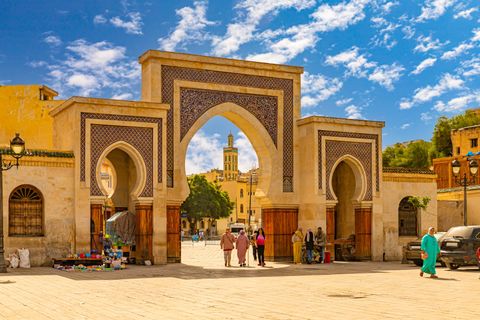 Ontdek de prachtige koningsstad Fez en verblijf in een traditionele riad