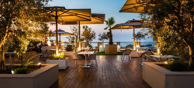 _salini-resort-malta-giuseppis-terrace-09.jpg