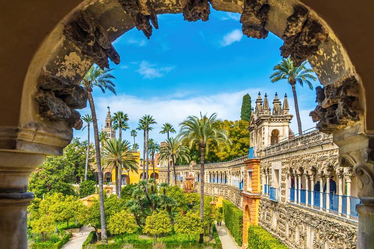 Spanje_Sevilla_garden_of_Real_Alcazar_.jpg