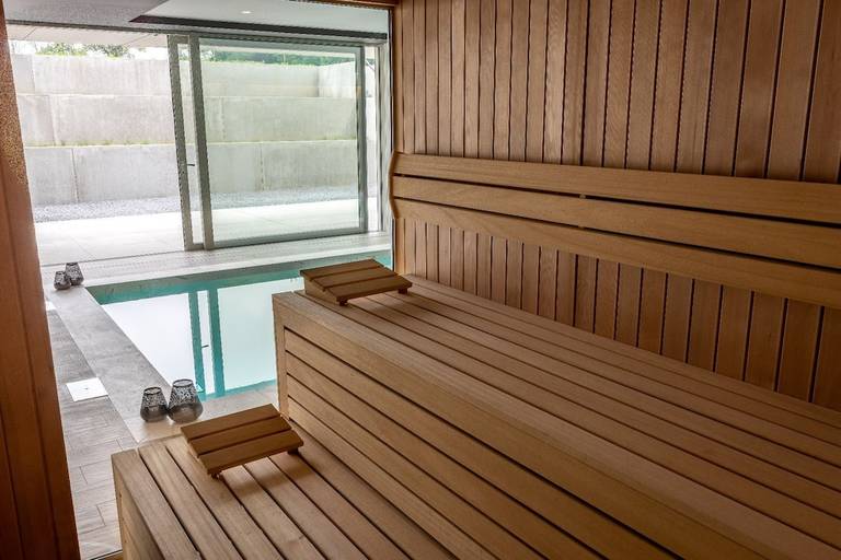 Bilzen-zwembad-sauna.jpg