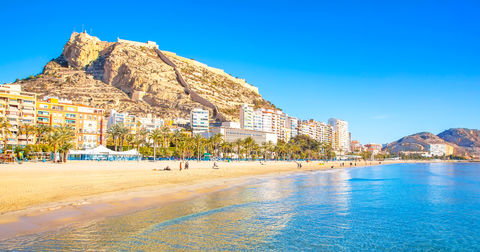 Mediterrane stedentrip naar het authentieke Alicante vanuit hotel met zwembad!