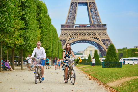 Verken Parijs op de fiets samen met een lokale gids en verblijf in een 3*-hotel in hartje Parijs!