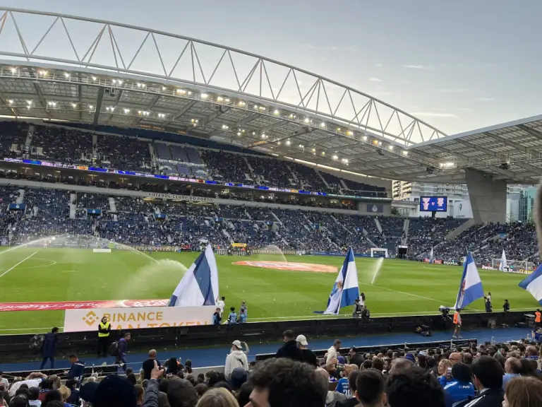 fc-porto-stadium-1.webp