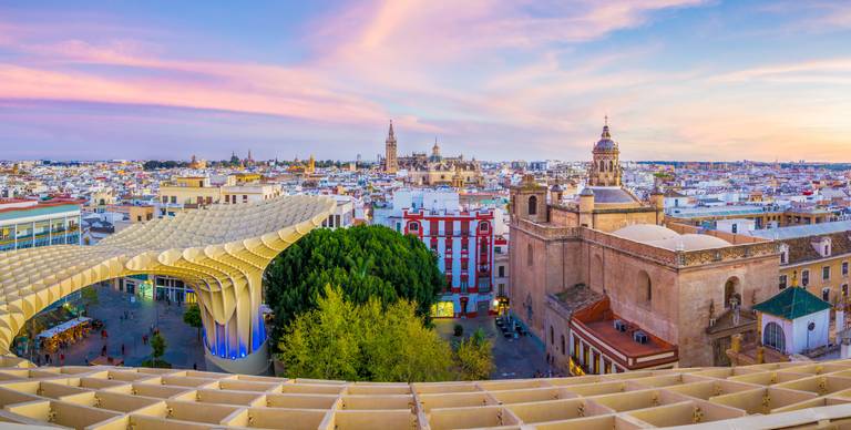 Sevilla_skyline.jpg