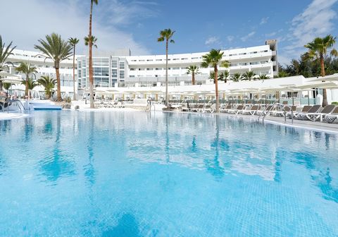 Droomvakantie op Fuerteventura in het in 2023 prachtig gerenoveerde 4*-hotel Labranda Golden Beach (16+) o.b.v. halfpension