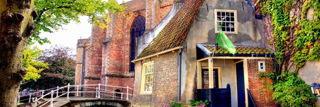 Verken de historische binnenstad van Delft en ontdek Vermeers kunst