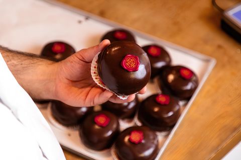 Bossche Bollen Experience met een overnachting in een klooster in Den Bosch!