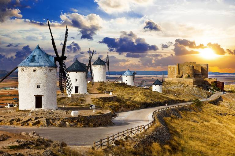 Spanje_Toledo_Don_Quixote_windmolens.jpg
