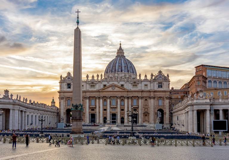 Rome_Vaticaanstad_Sint-Peters-basilica.jpg