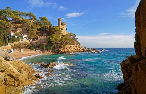 Geniet van de nazomer aan de Spaanse kust in Lloret de Mar met verblijf in 4*-hotel!