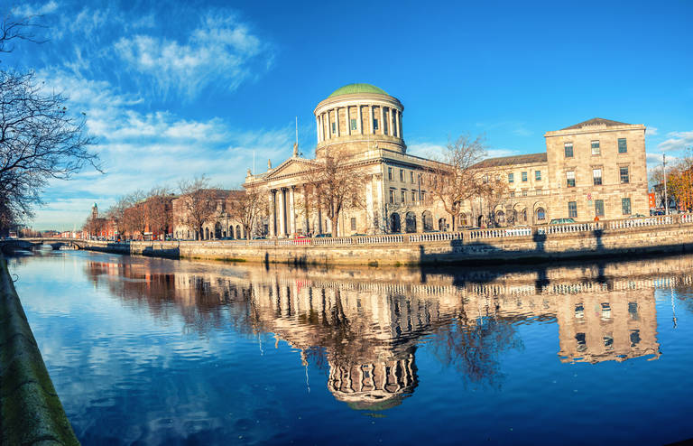 Dublin_Ireland-with-river-Liffey364601453.jpg