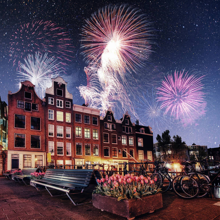 Amsterdam-vuurwerk_535937179.jpg