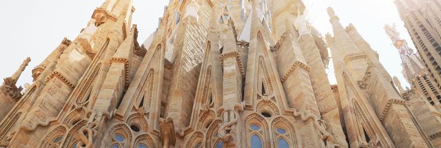 Luxus in Barcelona mit Flügen
