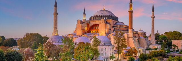 Entdeckt die quirlige Atmosphäre Istanbuls 