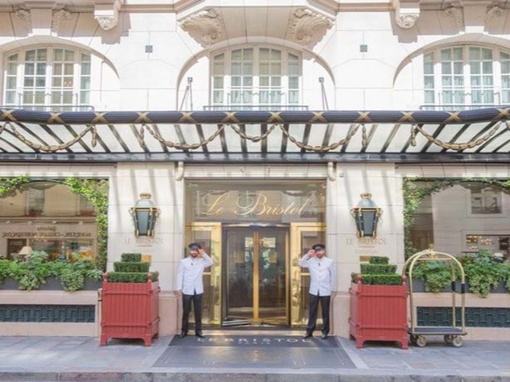 Oetker Collection Hotel Sustainability, Local community