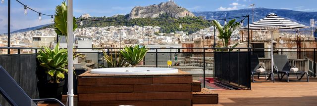 Stedentrip Athene inclusief designhotel op toplocatie